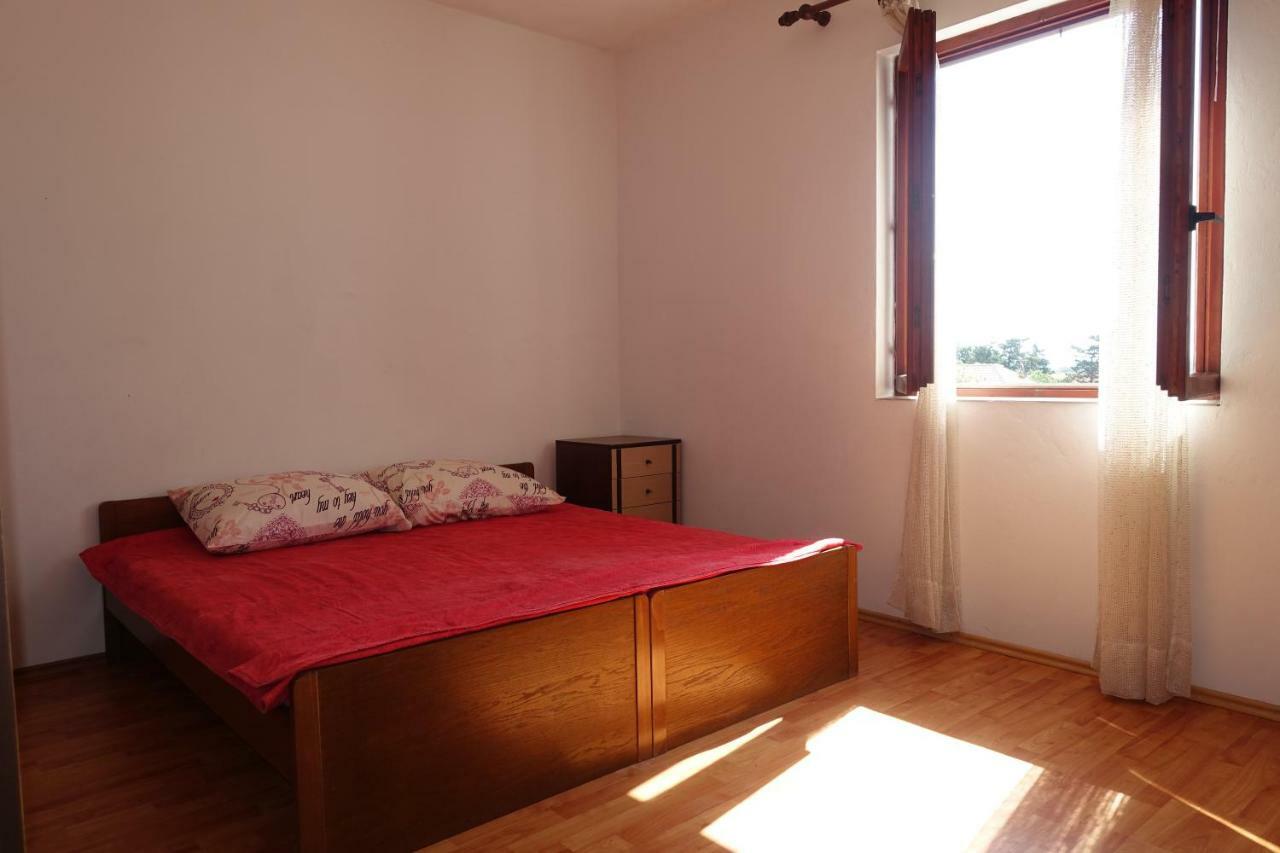 Apartment Dede นิน ภายนอก รูปภาพ